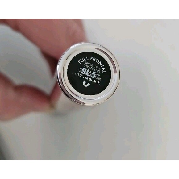 Fenty Beauty Full Frontal Volume, Lift & Curl Mascara - Black (0.42 fl oz) - Picture 3 of 7